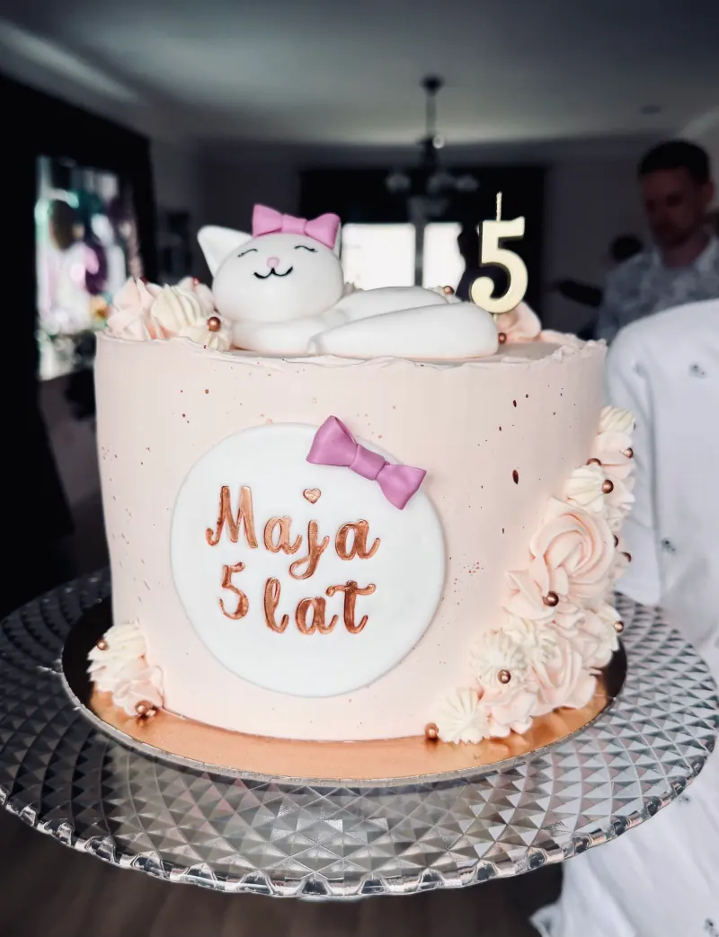 Cake 30